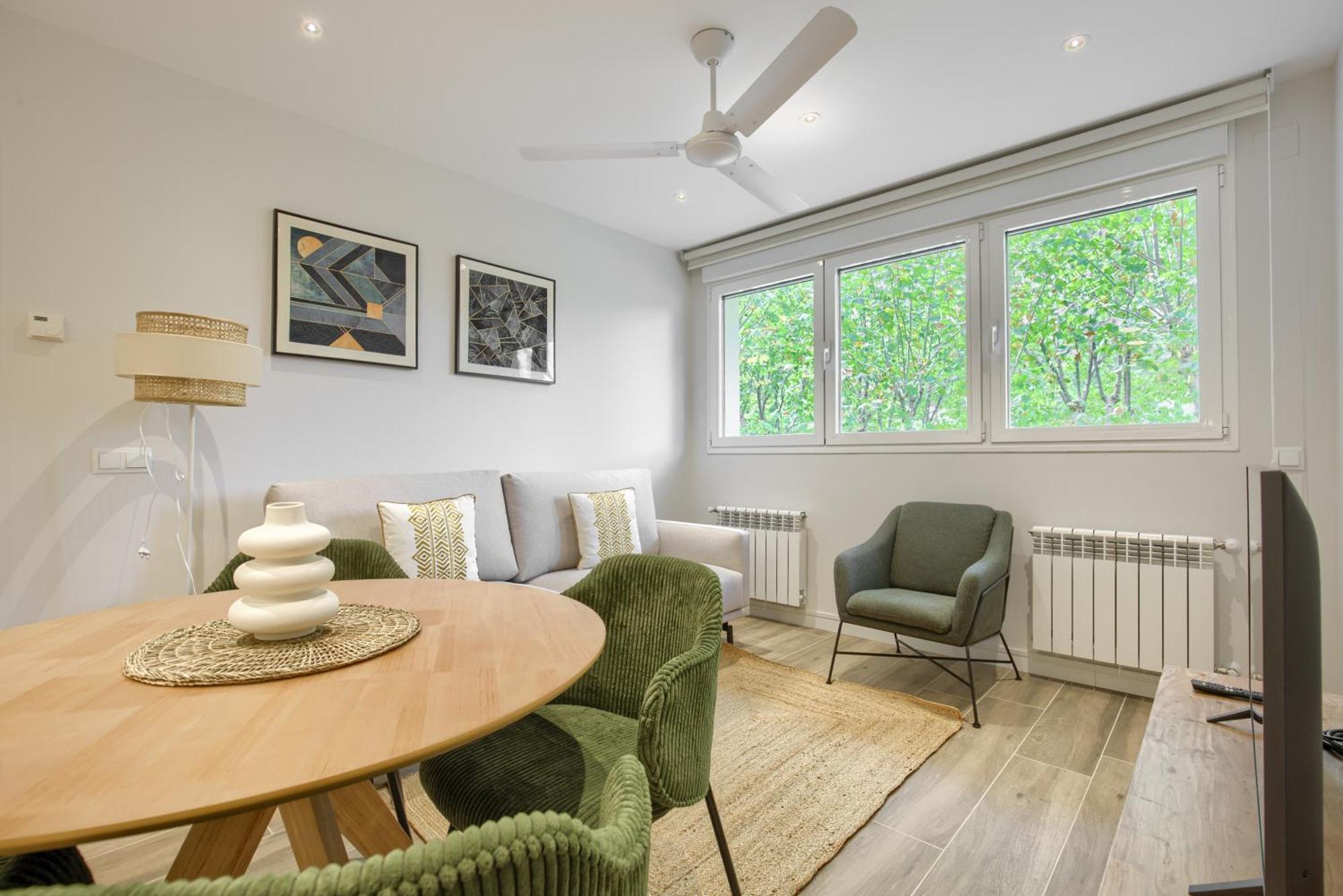 Apartment Dobo Madrid Pinar *